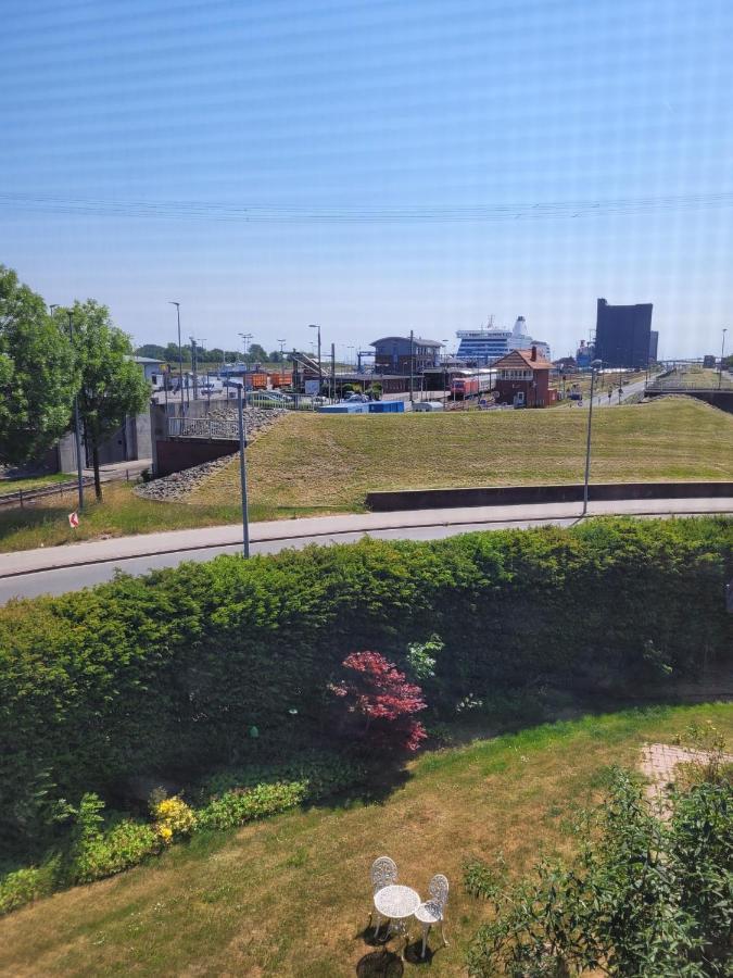 Ems-Hotel Emden Exterior foto